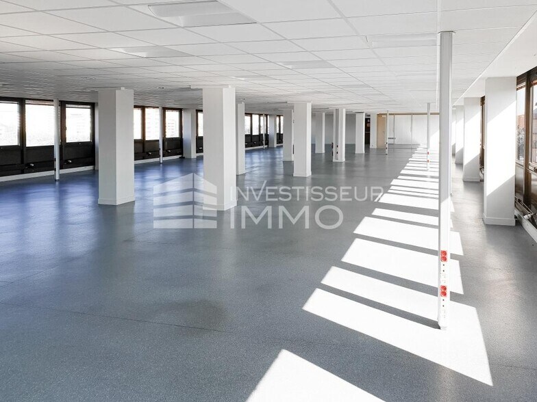 Office in Limeil Brevannes for lease - Interior Photo - Image 2 of 3