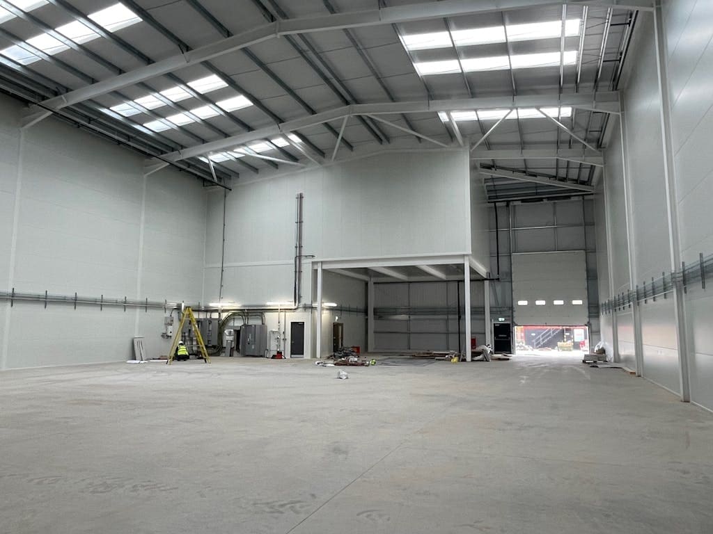 Unit 1-3 Tewin Rd, Welwyn Garden City for lease Interior Photo- Image 1 of 7