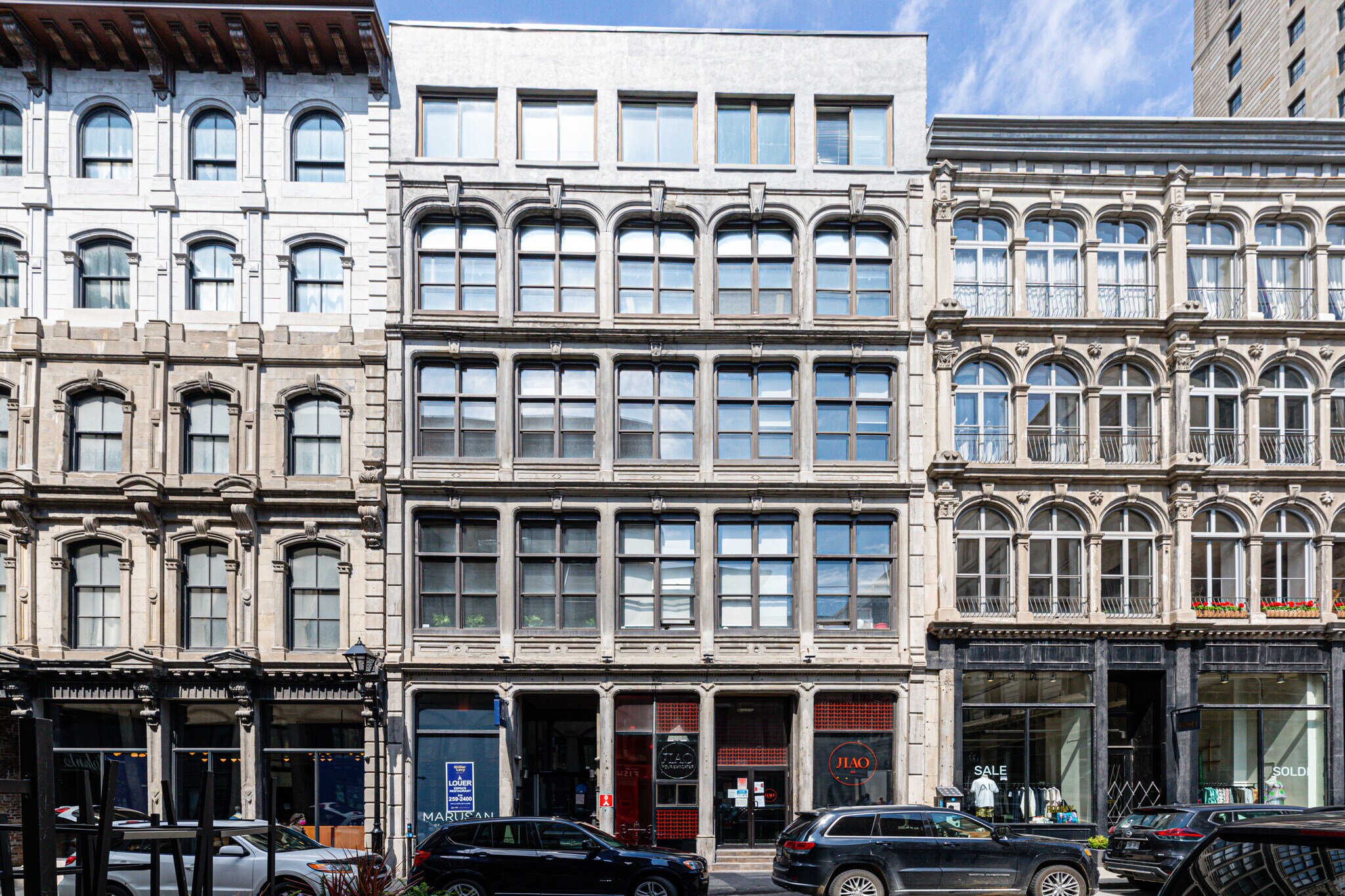 401 Rue Notre-Dame O, Montréal, QC à vendre Photo principale- Image 1 de 1