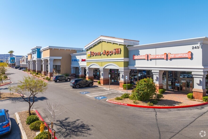 205-245 Stephanie St, Henderson, NV for lease - Building Photo - Image 2 of 12