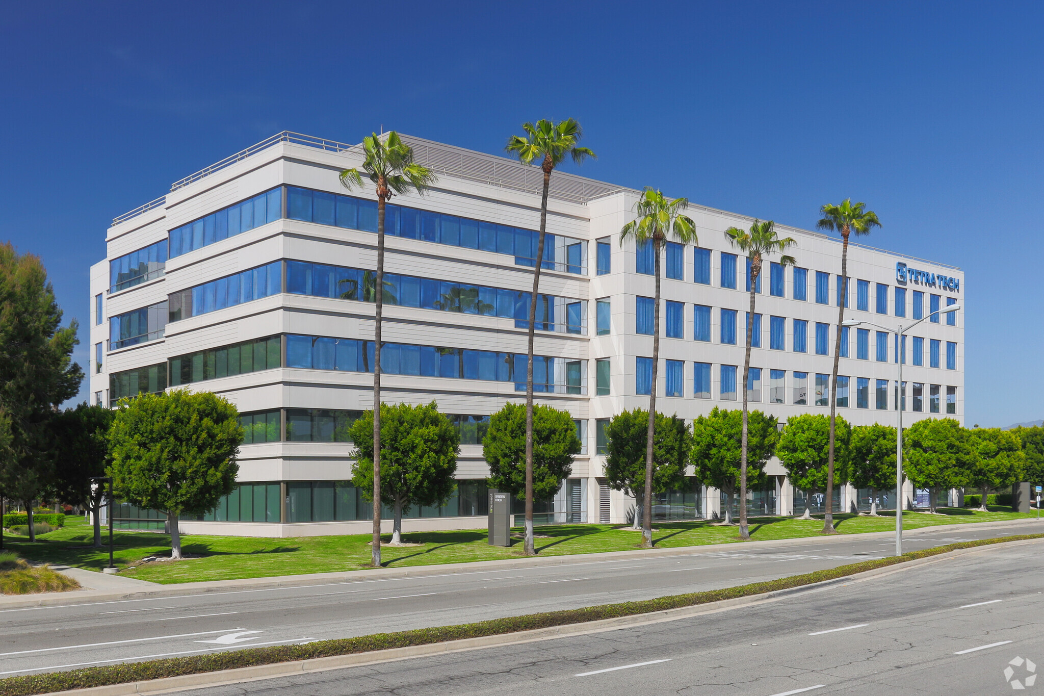 17885 Von Karman Ave, Irvine, CA for lease Building Photo- Image 1 of 26