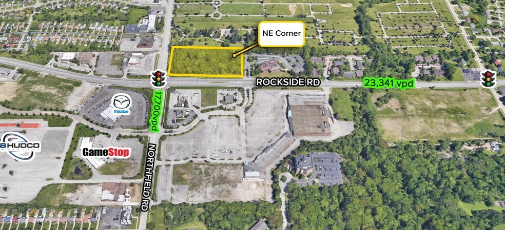 Rockside Rd, Bedford, OH à louer - Photo du bâtiment - Image 2 de 2