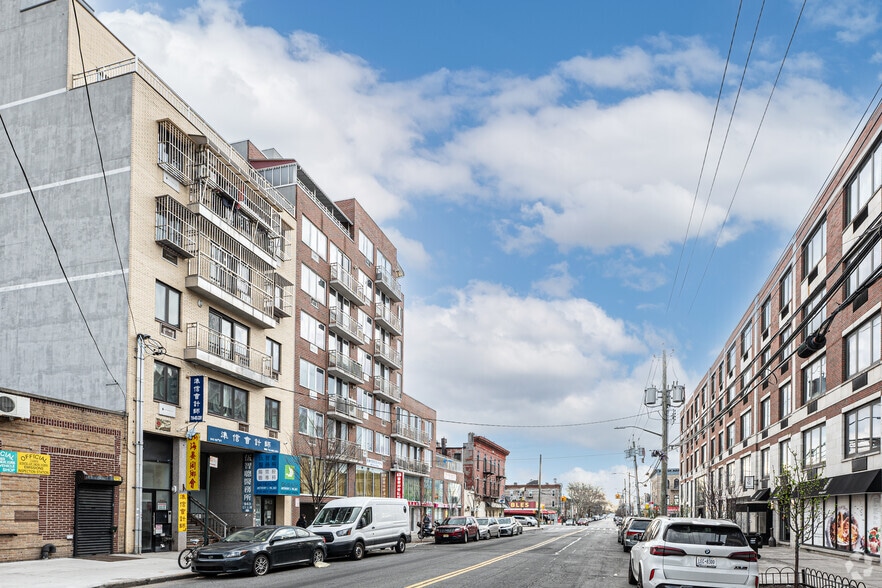 949 60th St, Brooklyn, NY for sale - Building Photo - Image 2 of 6