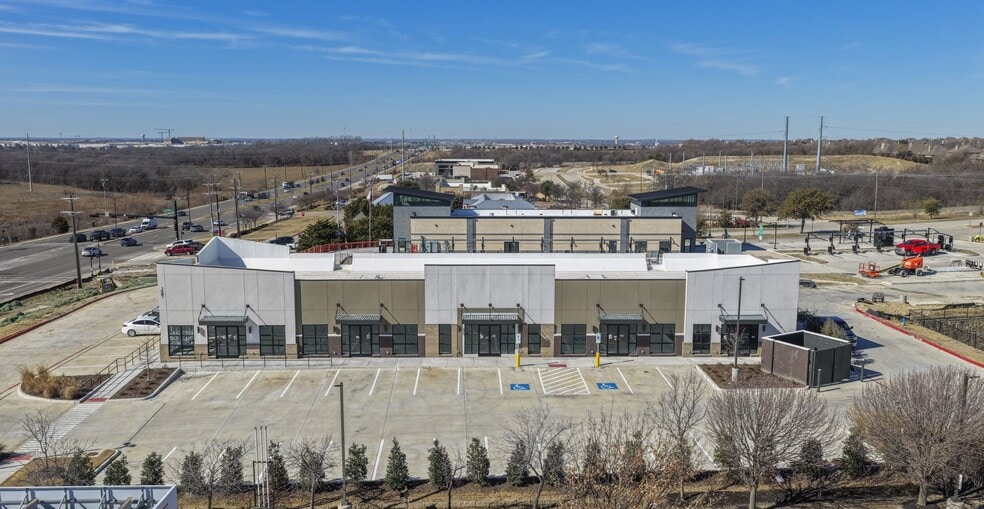 1501 E University dr, Prosper, TX for lease - Building Photo - Image 2 of 3