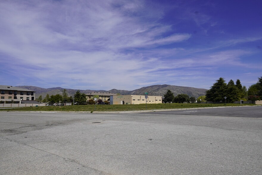 W 4th St, Tehachapi, CA for sale - Building Photo - Image 2 of 3