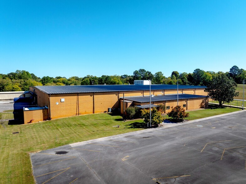 2000 Overhead Bridge Rd NE, Cleveland, TN à vendre - Photo du bâtiment - Image 2 de 15