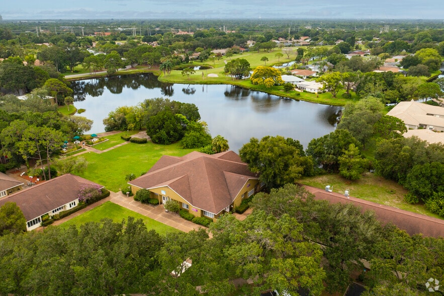 5045-5049 Ringwood Mdws, Sarasota, FL for lease - Aerial - Image 3 of 9