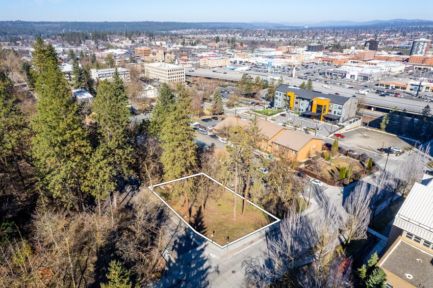528 Monroe St, Spokane, WA à vendre - Aérien - Image 2 de 3