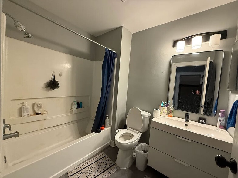 4220 16th St, Detroit, MI à vendre - Photo du bâtiment - Image 3 de 7
