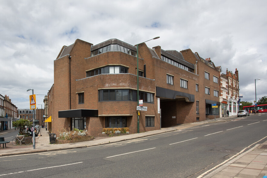 5-13 The Causeway, Teddington for lease - Building Photo - Image 1 of 1