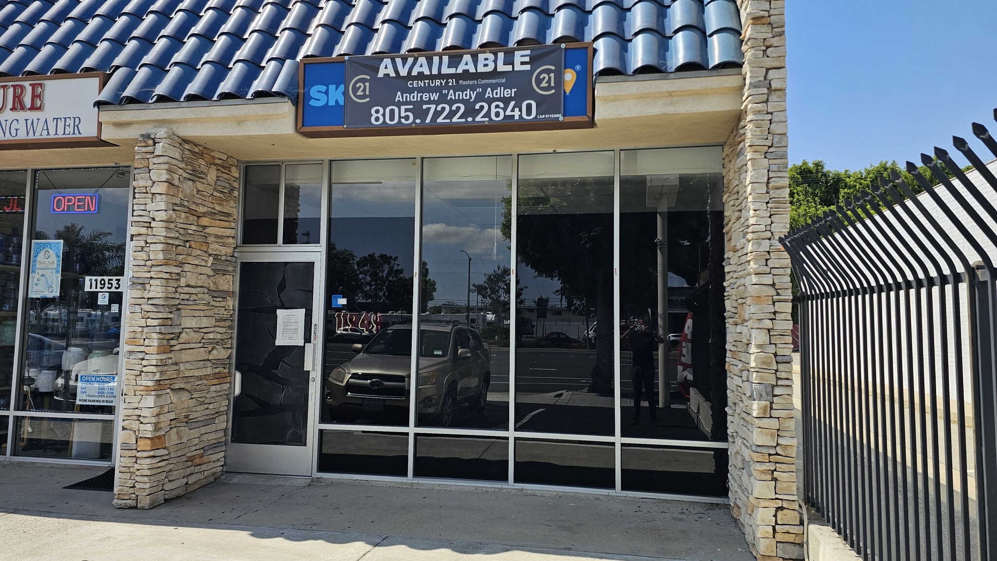 11949 Hawthorne Blvd, Hawthorne, CA for lease Interior Photo- Image 1 of 2