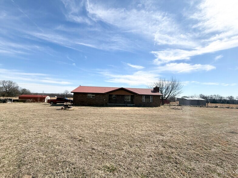 118112 US Highway 75 S, Wetumka, OK à vendre - Photo du bâtiment - Image 2 de 15