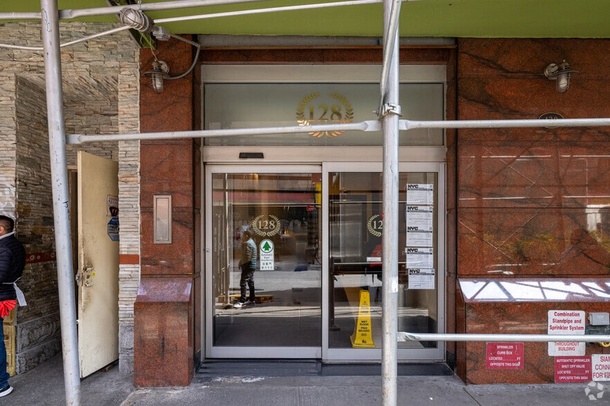 128-138 Mott St, New York, NY for sale - Building Photo - Image 2 of 5