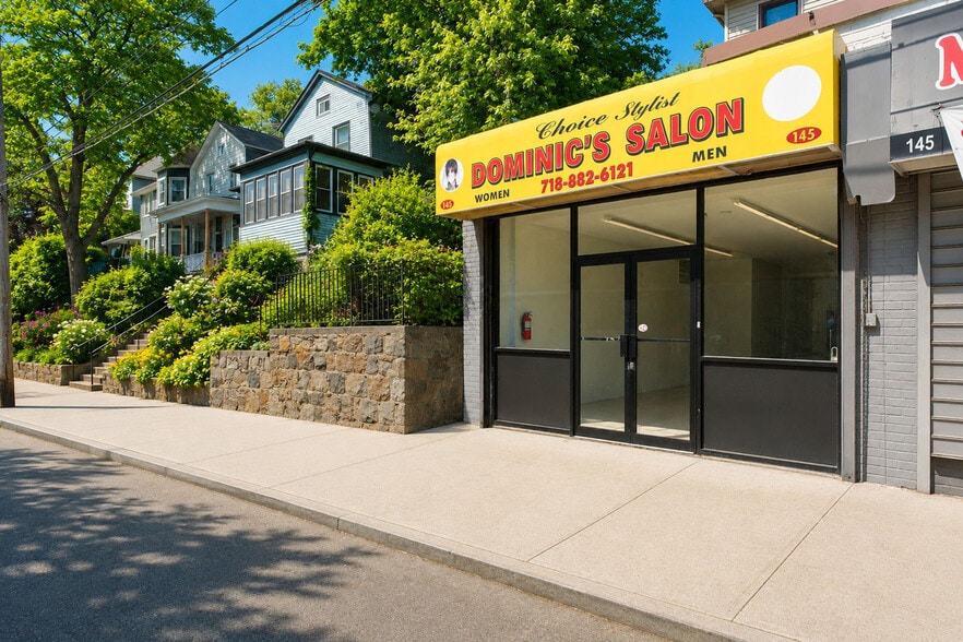145 Westervelt Ave, Staten Island, NY for lease - Building Photo - Image 2 of 12