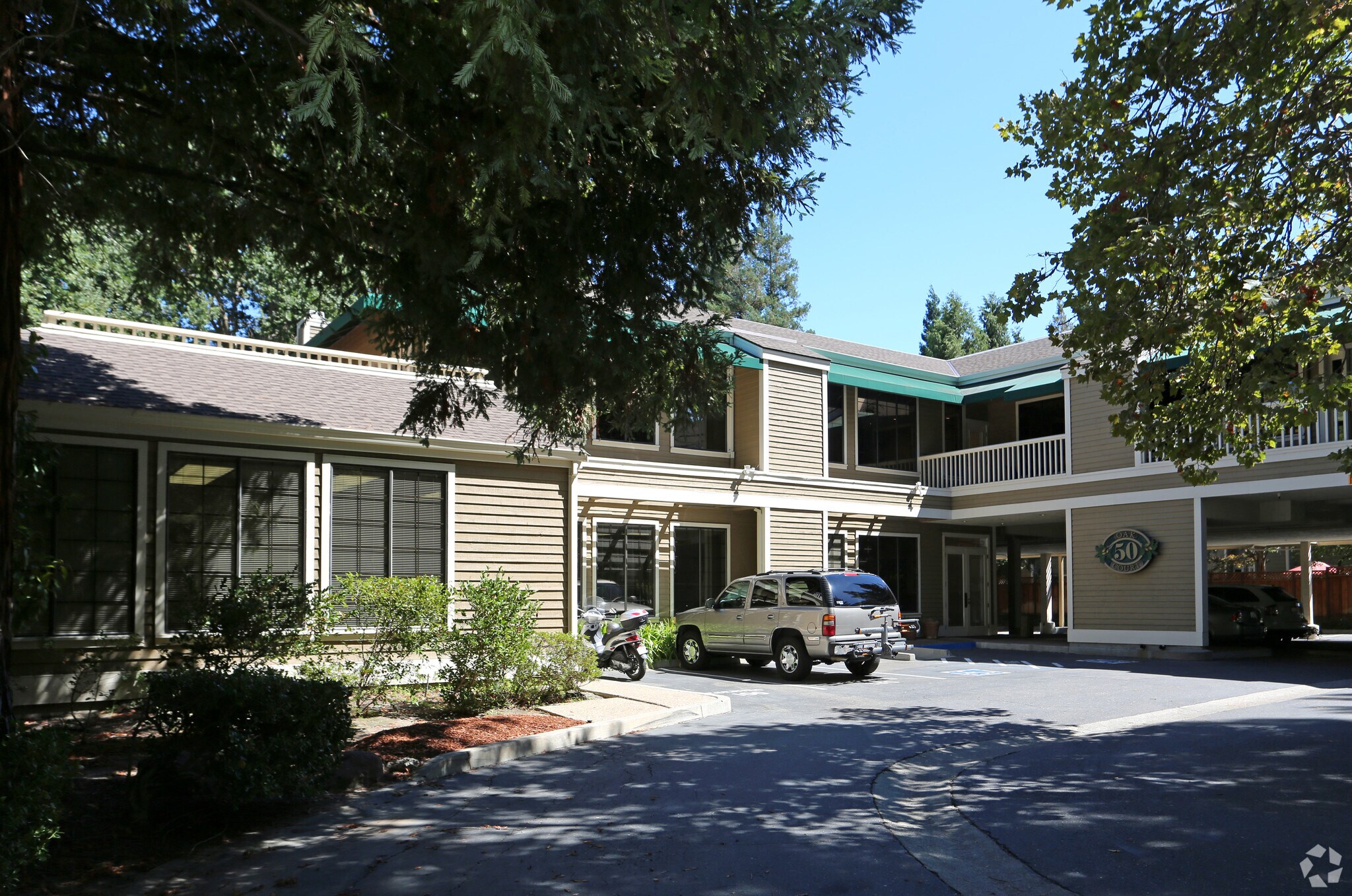 50 Oak Ct, Danville, CA à louer Photo principale- Image 1 de 10