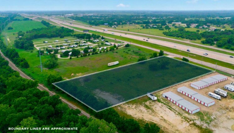 18577 IH 35, Bruceville, TX à vendre - Aérien - Image 2 de 2