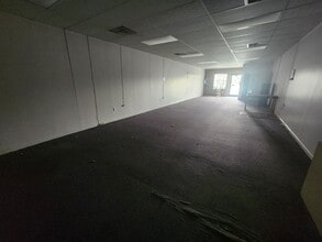 1102-1104 W Fairfield Rd, High Point, NC à louer Photo intérieure- Image 1 de 3