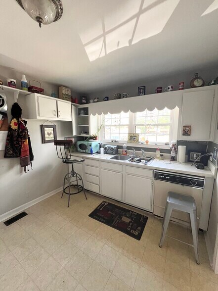 1463 Church St, Decatur, GA à vendre - Photo du bâtiment - Image 3 de 9