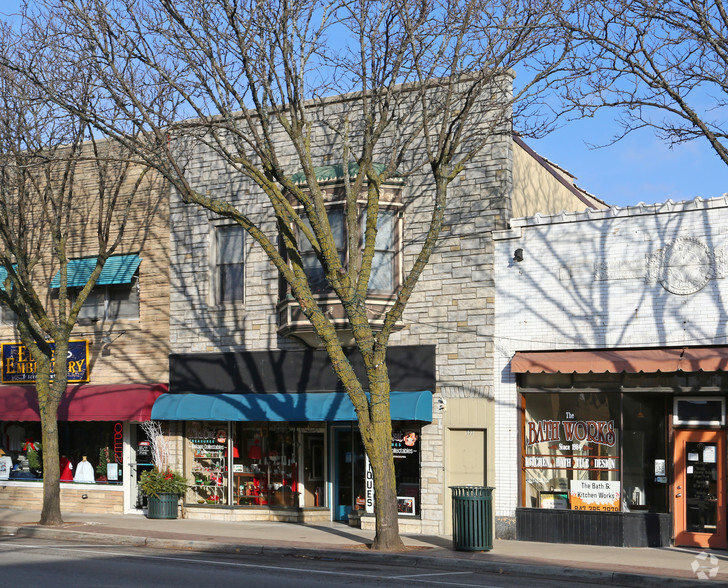 921 Main St, Antioch, IL for sale - Primary Photo - Image 1 of 1