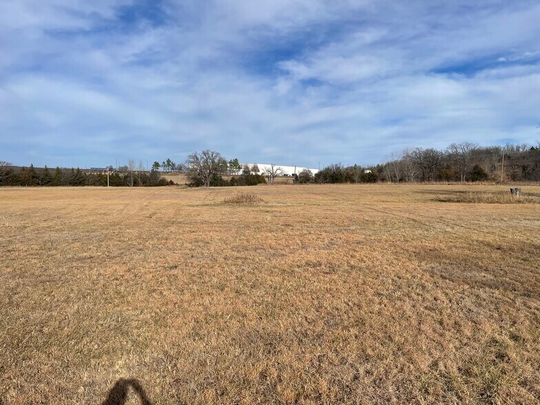 295 Amanda Lowery Rd, Cleveland, OK à vendre - Photo du bâtiment - Image 2 de 6