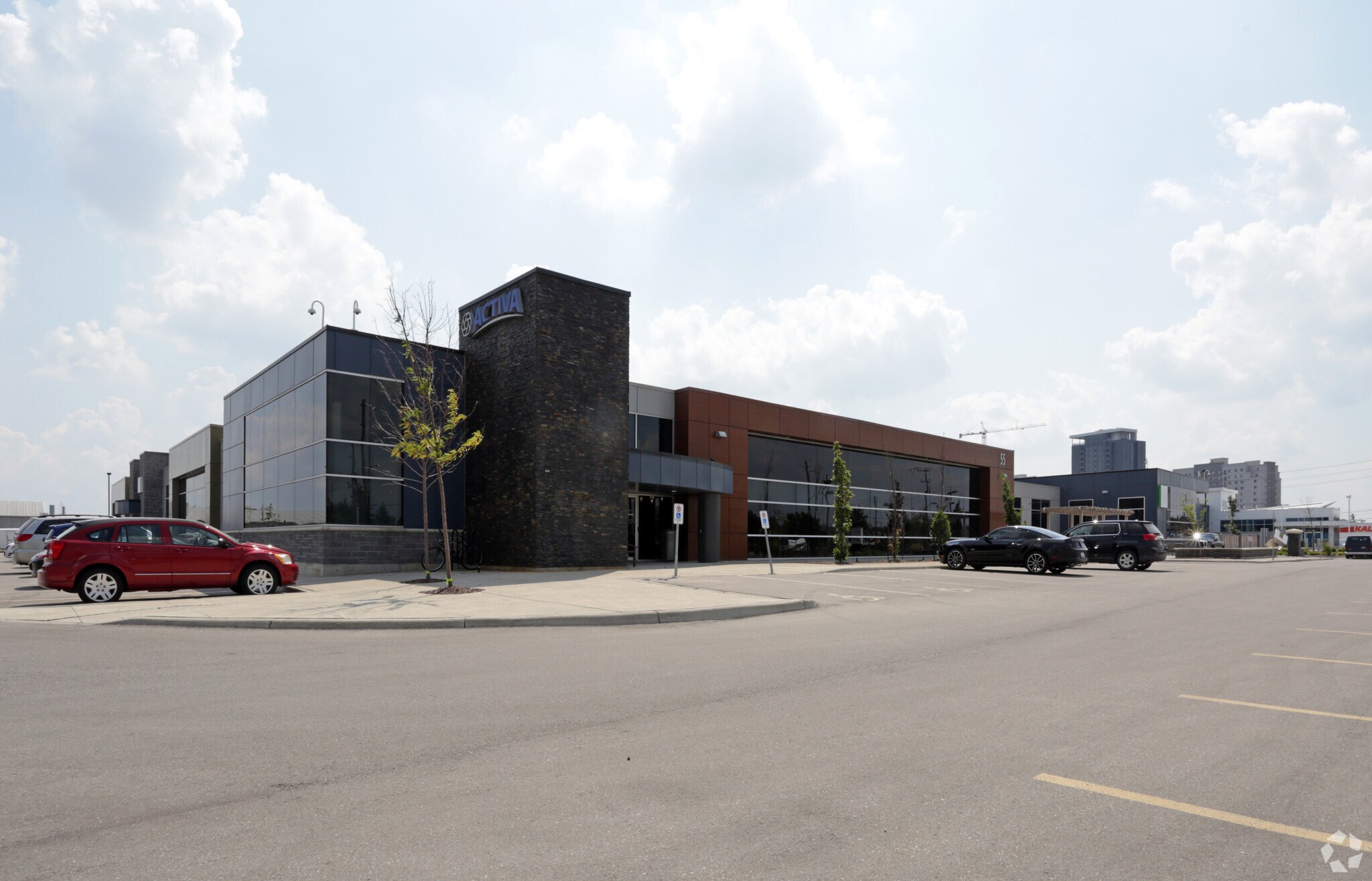 55 Columbia St E, Waterloo, ON à louer Photo principale- Image 1 de 3