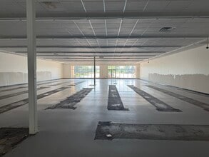 2905 N 15th St, Sheboygan, WI à louer Photo intérieure- Image 2 de 4