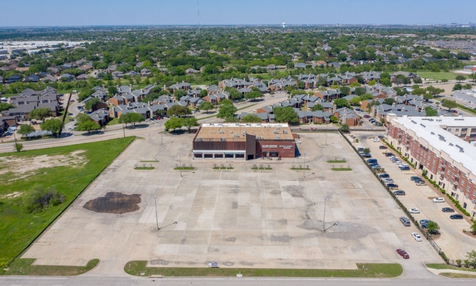 1130 W Trinity Mills Rd, Carrollton, TX à vendre - Aérien - Image 2 de 81