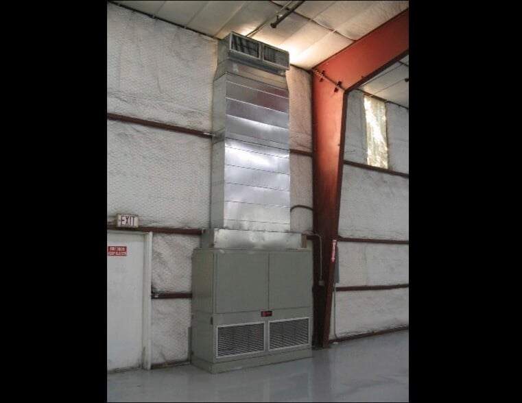 2900 W. Business HWY 83, Mc Allen, TX for lease - Building Photo - Image 2 of 10