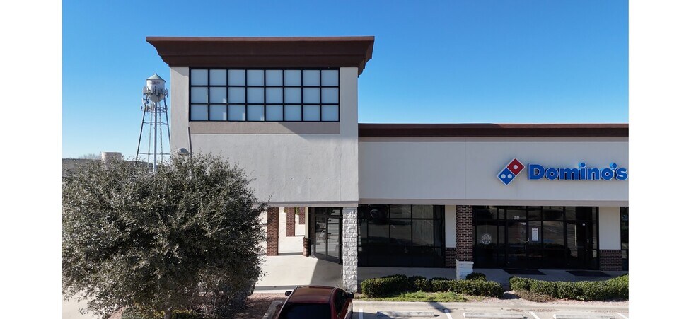 641 Mill St, San Marcos, TX à louer - Photo du bâtiment - Image 3 de 29