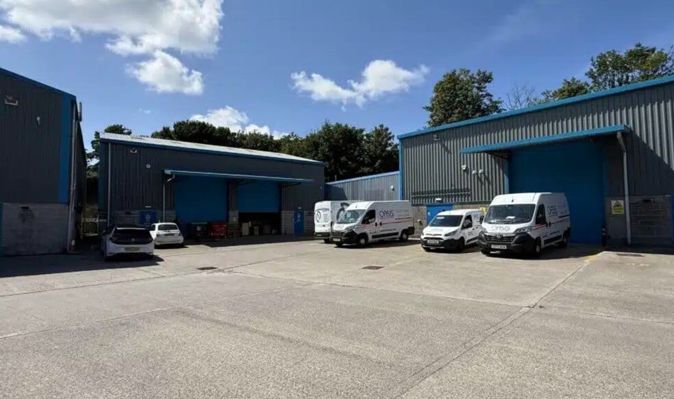 Caton Cross, Ashburton for lease - Building Photo - Image 2 of 2