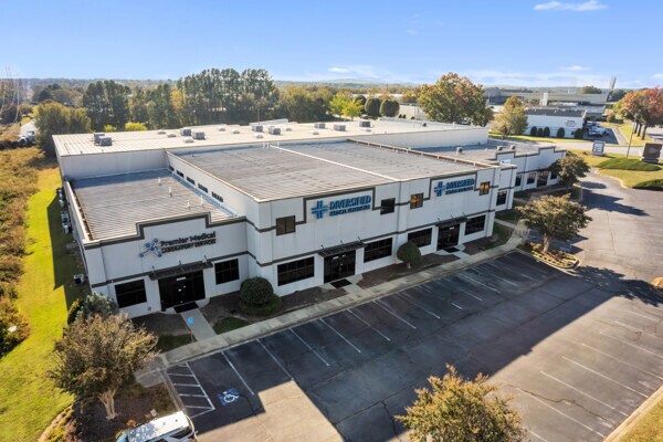 6000 Pelham Rd, Greenville, SC à vendre - Photo du bâtiment - Image 2 de 51