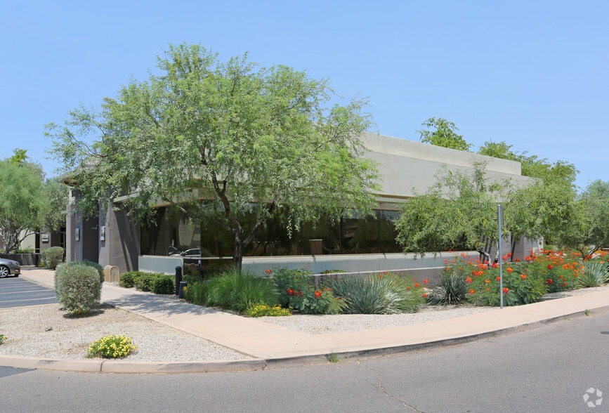 9489 E Ironwood Square Dr, Scottsdale, AZ for lease - Building Photo - Image 2 of 5