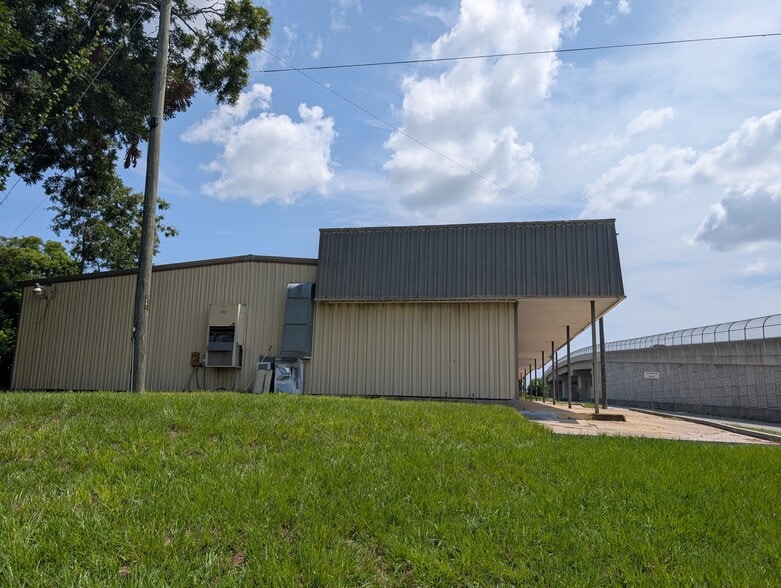 908 W Hill Ave, Valdosta, GA for sale - Building Photo - Image 3 of 27