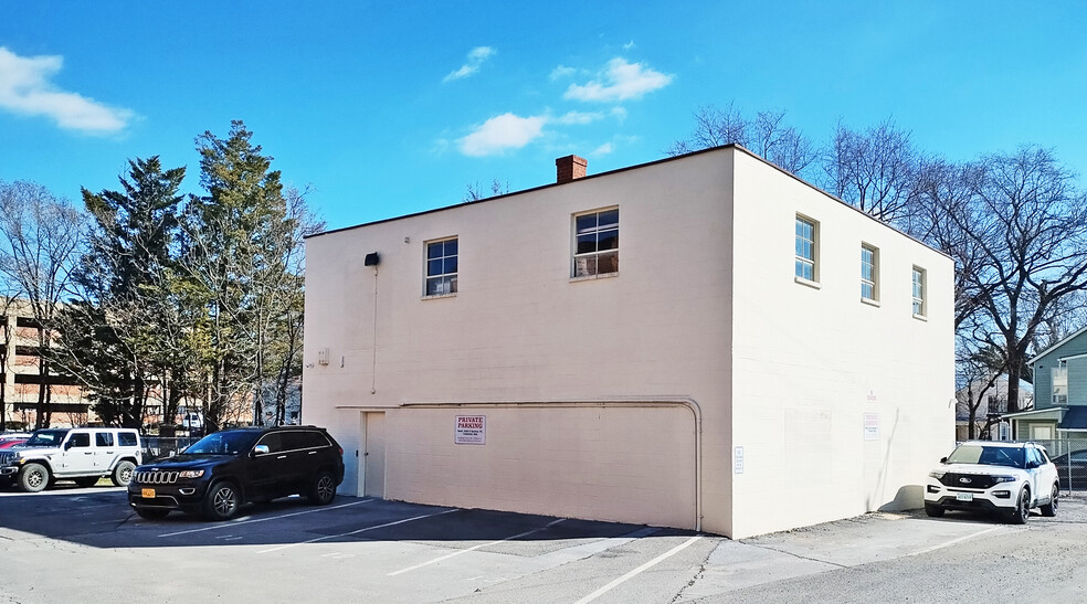 50 S Cameron St, Winchester, VA à vendre - Photo du bâtiment - Image 3 de 9