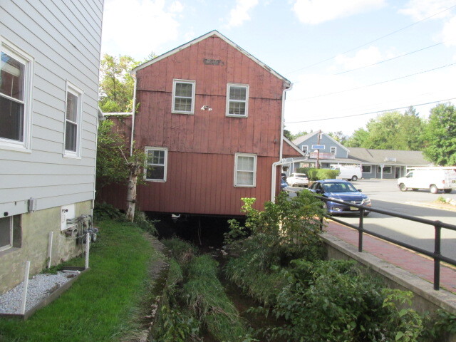 4 Mercer St, Hopewell, NJ for sale - Building Photo - Image 2 of 4