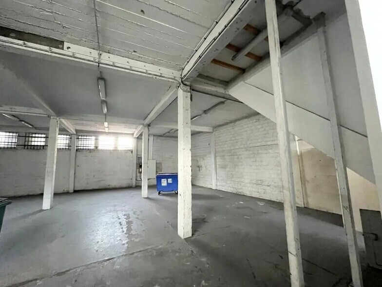 Industriel dans Malakoff à vendre - Photo du bâtiment - Image 1 de 8