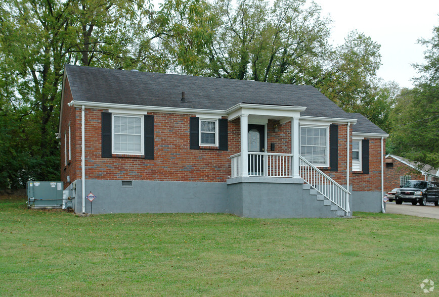 2727 Bransford Ave, Nashville, TN à vendre - Photo du bâtiment - Image 1 de 8