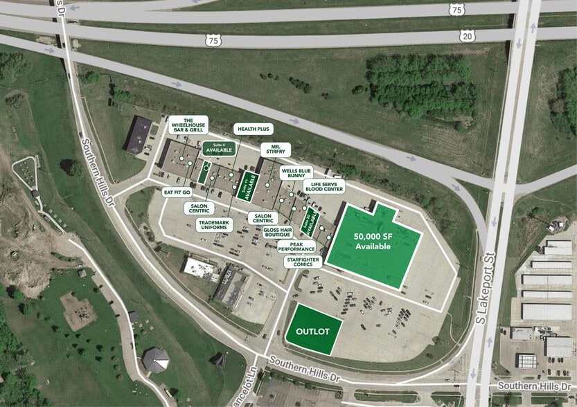 Southern Square portefeuille de 4 propriétés à vendre sur LoopNet.ca - Photo du bâtiment - Image 2 de 8