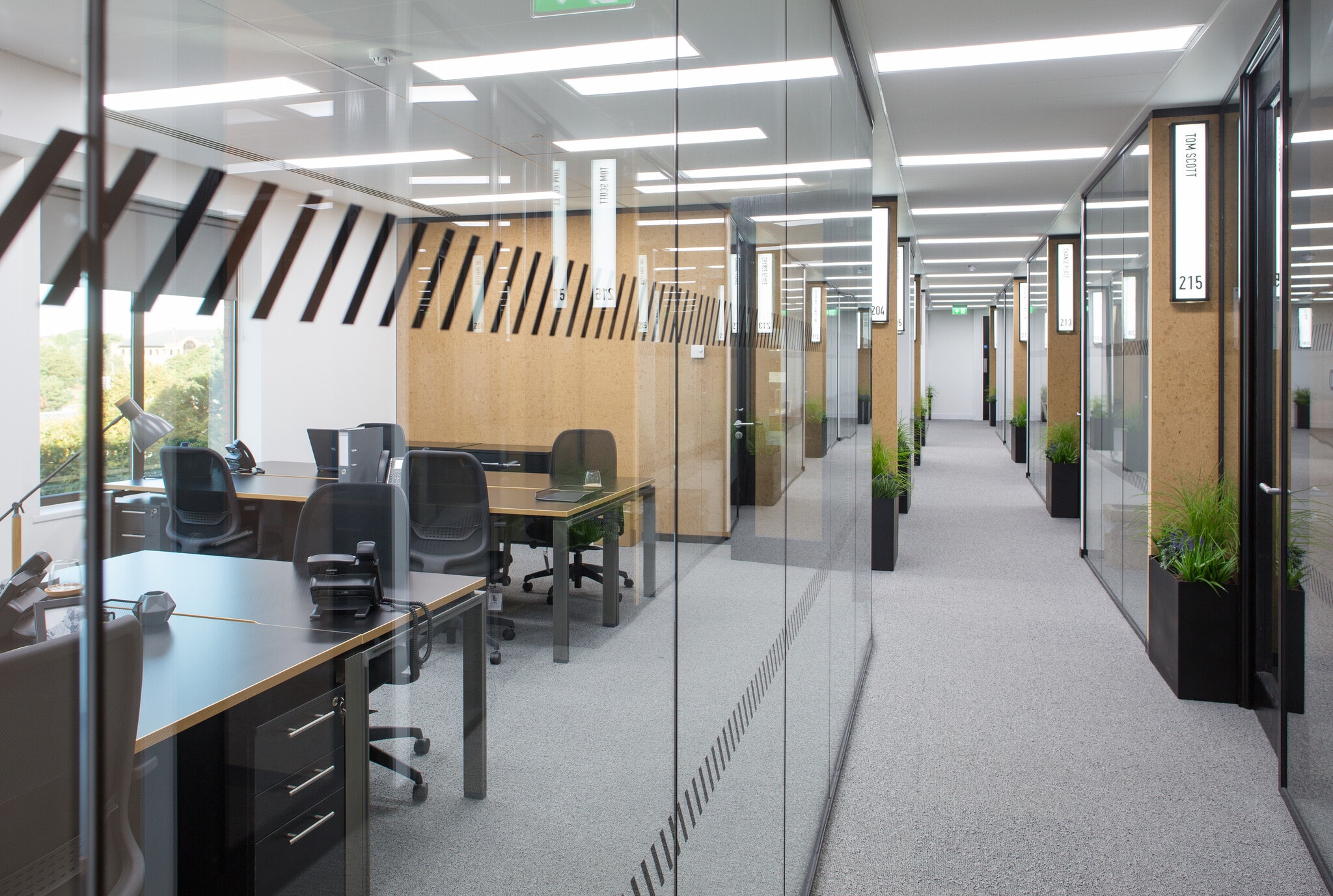 London Rd, Stevenage for lease Interior Photo- Image 1 of 15