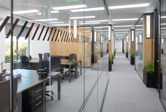 London Rd, Stevenage for lease Interior Photo- Image 1 of 15