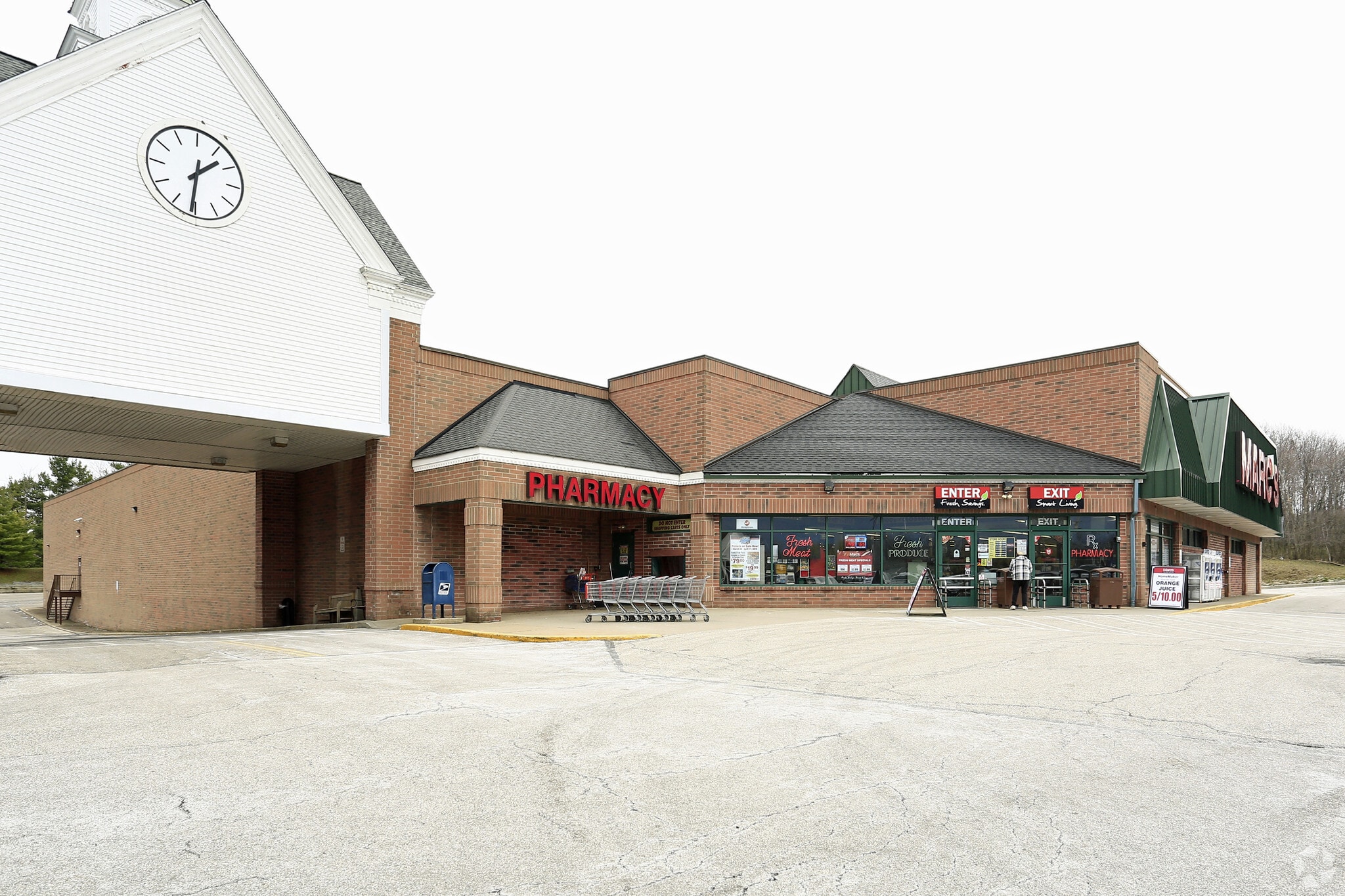 7989-8011 Broadview Rd, Broadview Heights, OH for lease Primary Photo- Image 1 of 8