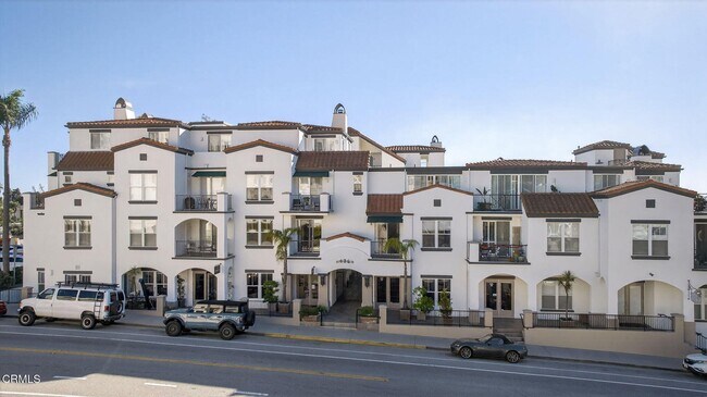 More details for 88 N Oak St, Ventura, CA - Multifamily for Sale