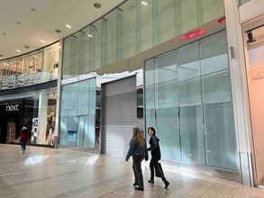 County Sq, Ashford à louer Photo du bâtiment- Image 1 de 1