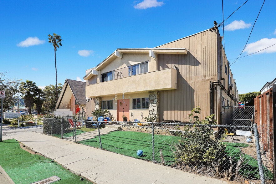 5629 Monte Vista St, Los Angeles, CA for sale - Building Photo - Image 3 of 19