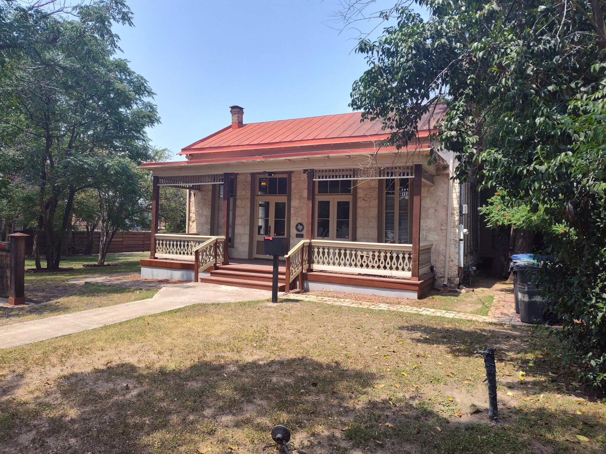 311 Howard St, San Antonio, TX à vendre Photo du bâtiment- Image 1 de 1