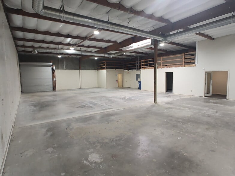5702 Marsh Dr, Pacheco, CA for lease - Building Photo - Image 2 of 9