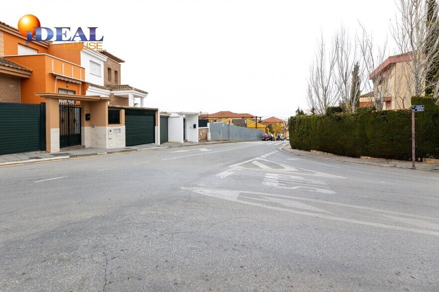 Calle Encantado, 11, Ogíjares, Granada for sale - Building Photo - Image 2 of 24