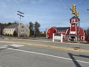 19 Kilton Rd, Bedford, NH for lease Building Photo- Image 1 of 3