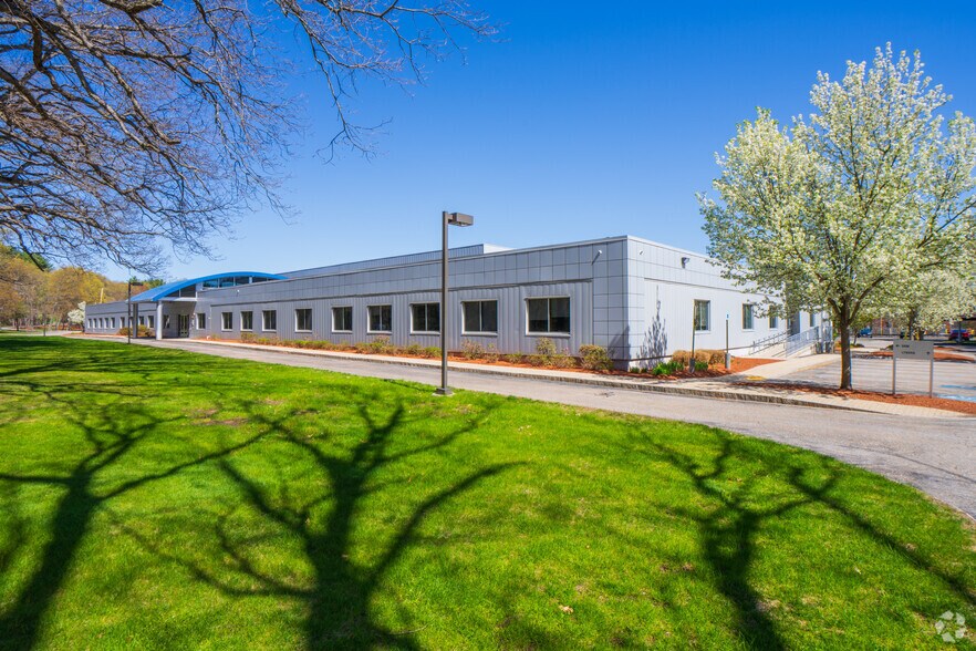 60 Westview St, Lexington, MA à louer - Photo principale - Image 1 de 5