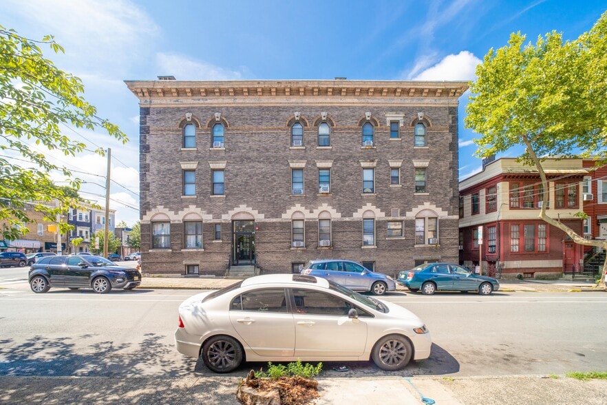 69 Hague St, Jersey City, NJ for sale - Building Photo - Image 3 of 40